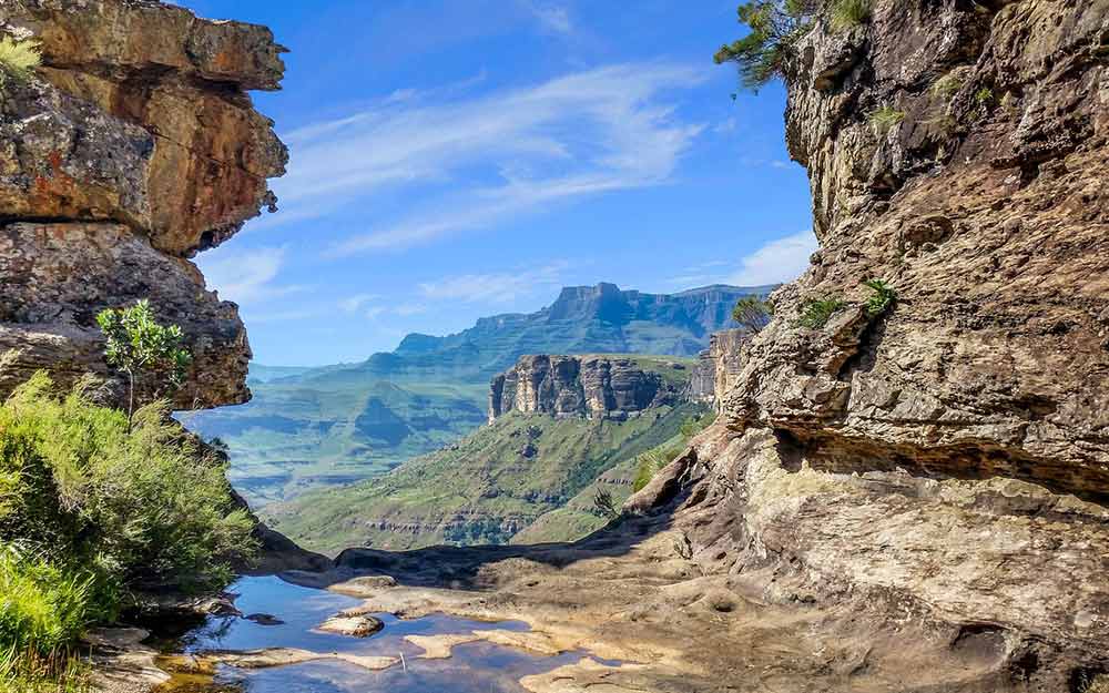 Drakensbergen-uitzicht-Sani-Pass-rondreis-Zuid-Afrika