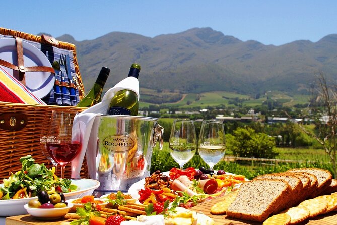 Wijnproeverij-en-lunch-met-uitzicht-op-de-berg-van-stellenbosch